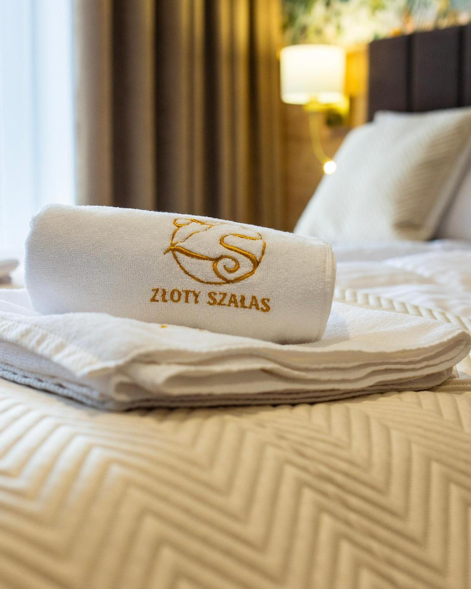 Zloty Szalas Zarzecze  Zewnętrze zdjęcie